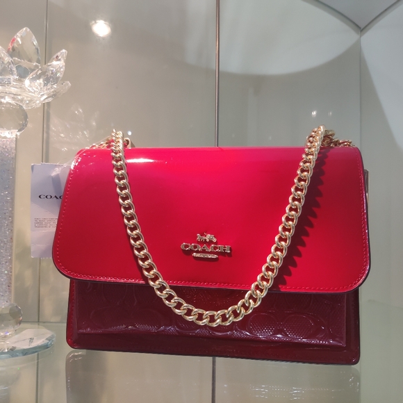 New! Most Popular! Klare Crossbody in Red ♥️ (Only 1 left!) - Picture 1 of 12